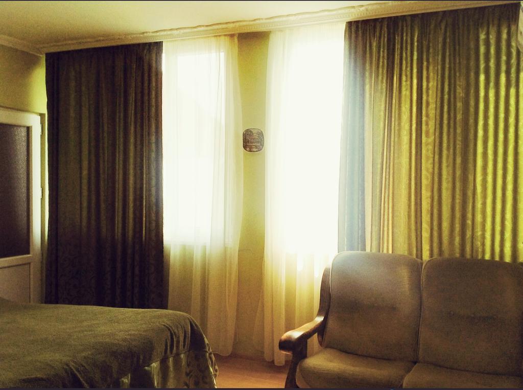 Lelis Guest House Szenaki Kültér fotó